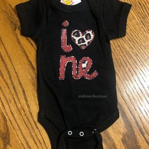 Black Onesis w/ I Heart NE  1297  Handmade NWT Boutique